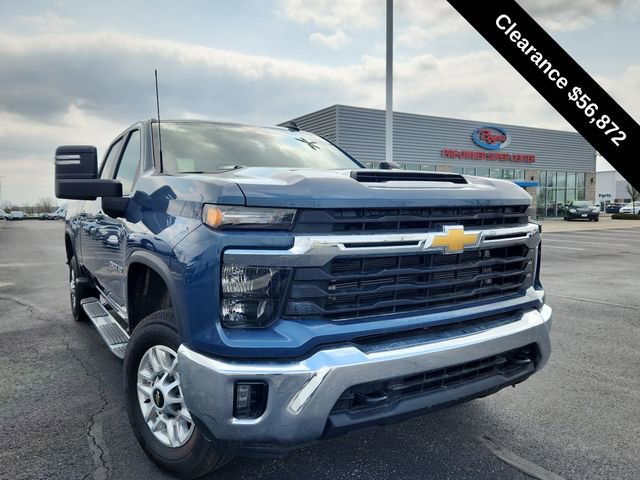 Used 2025 Chevrolet Silverado 2500 LT w/ Convenience Package image 11