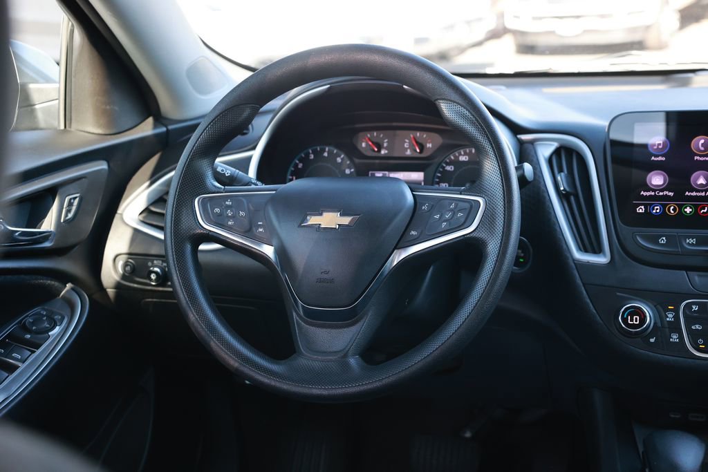 Used 2023 Chevrolet Malibu LT FWD image 25