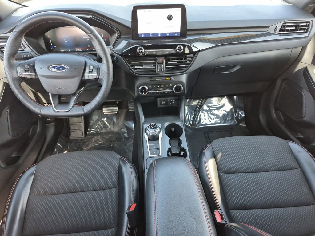 Used 2024 Ford Escape ST-Line image 14