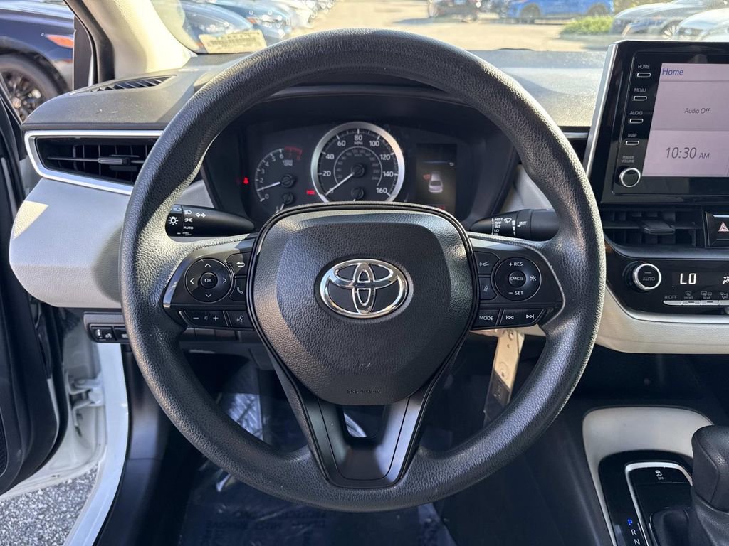 Used 2020 Toyota Corolla LE image 26