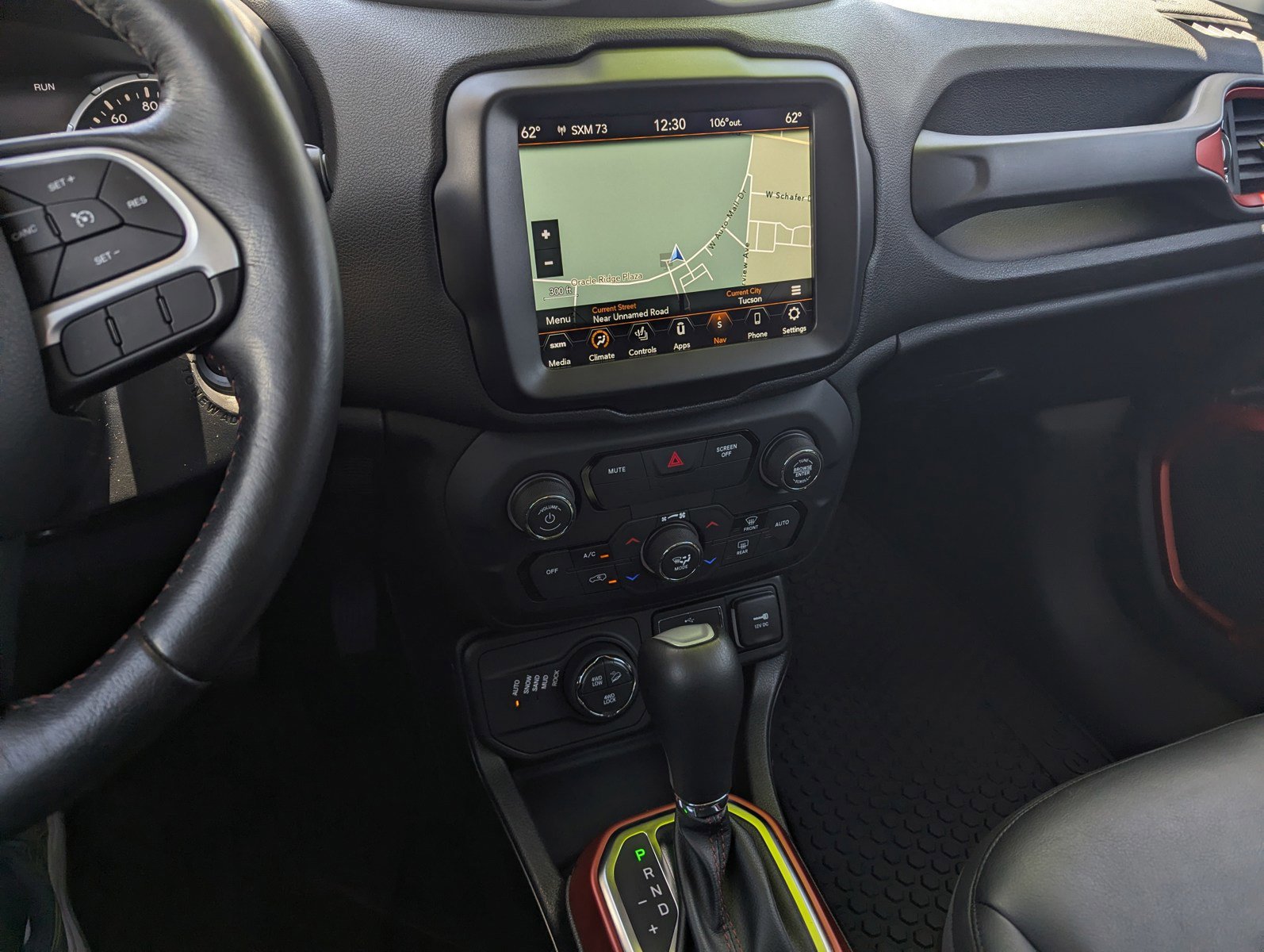 Used 2018 Jeep Renegade Trailhawk AWD/4WD image 10