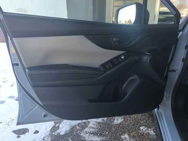 Used 2022 Subaru Crosstrek 2.0i Premium image 14