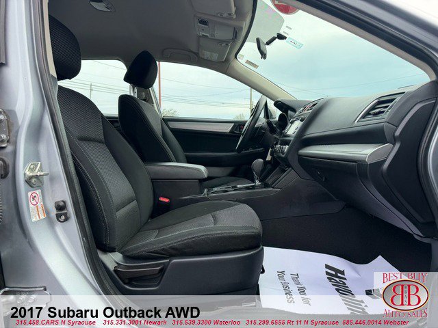 Used 2017 Subaru Outback 2.5i AWD/4WD image 28