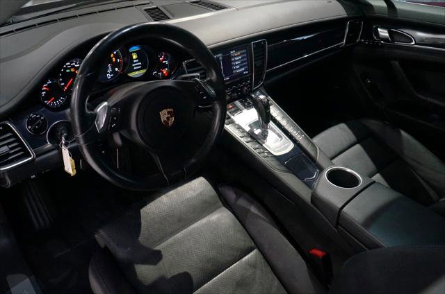 Used 2011 Porsche Panamera 4 AWD/4WD image 10
