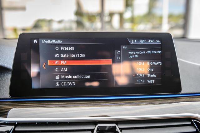 Used 2018 BMW 540i w/ Premium Package RWD image 20