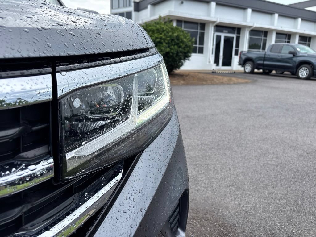 Certified 2023 Volkswagen Atlas Cross Sport SE FWD image 10