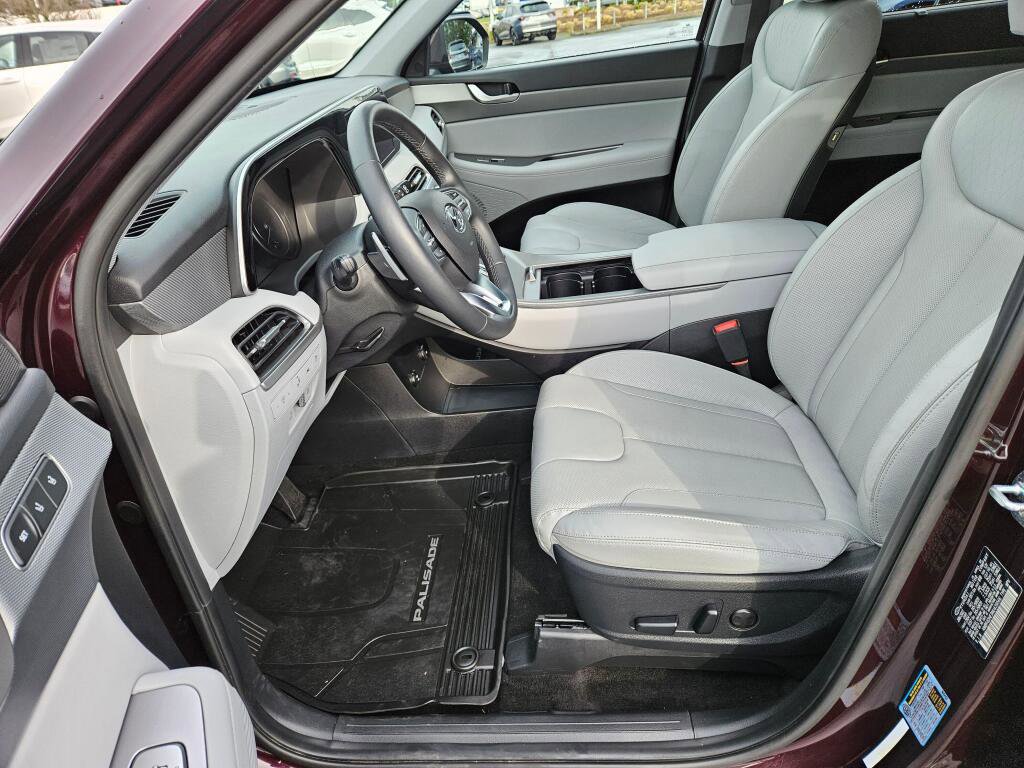 Used 2022 Hyundai Palisade SEL w/ Premium Package image 24