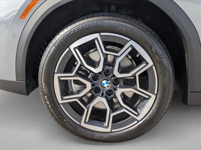 Used 2025 BMW X2 xDrive28i w/ Premium Package image 24