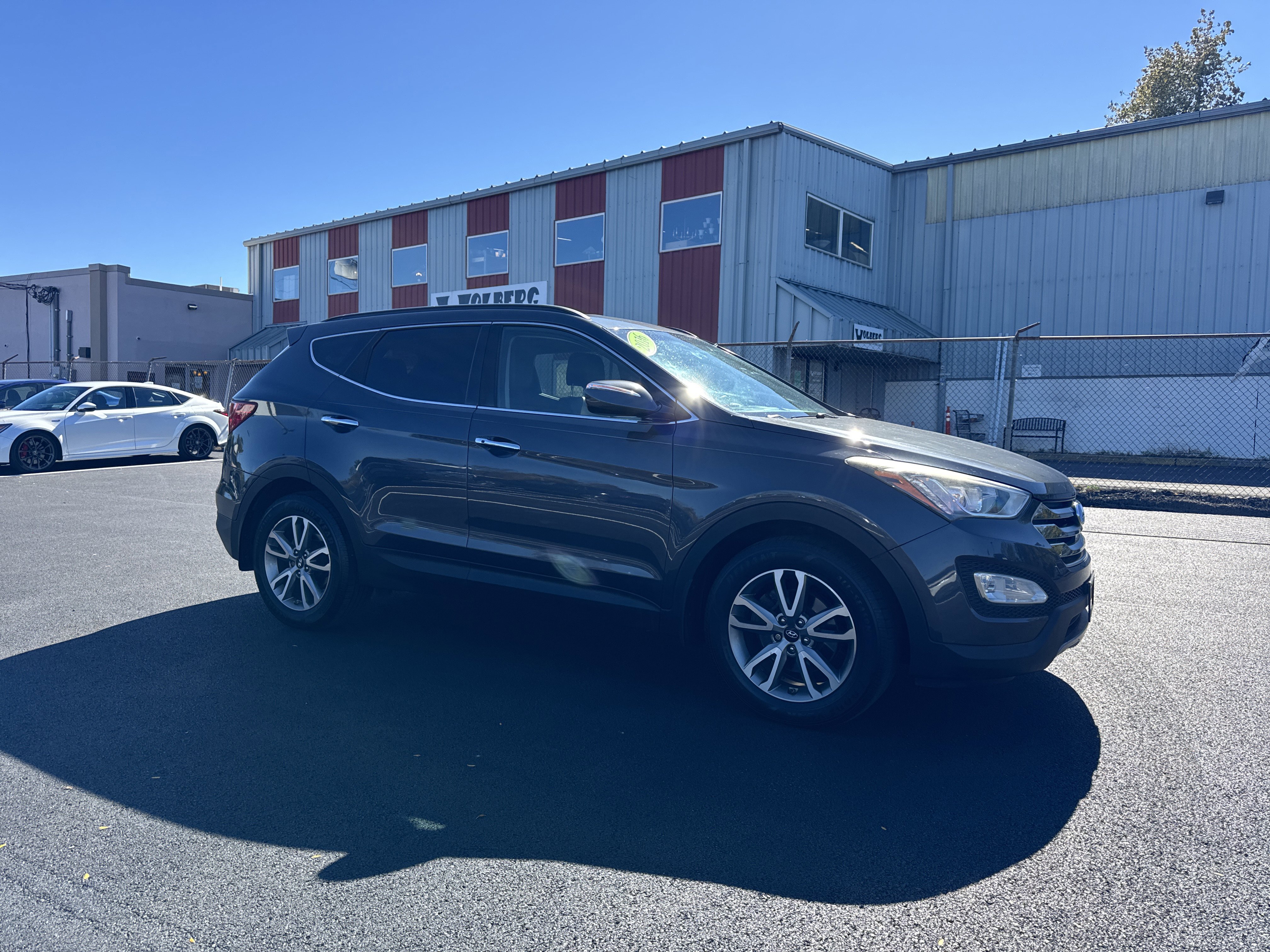 Used 2016 Hyundai Santa Fe Sport 2.0T image 3
