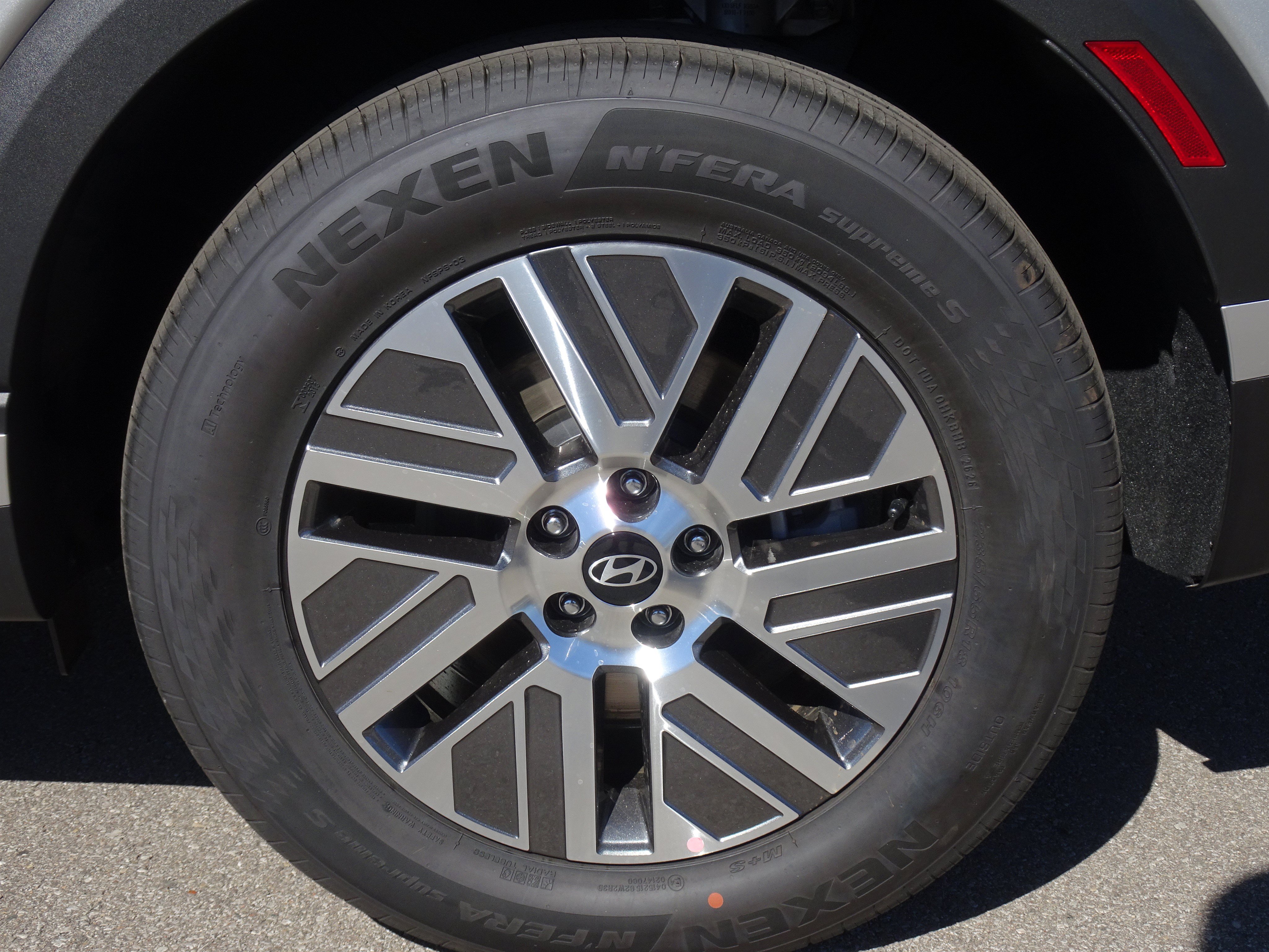 New 2027 Hyundai Palisade SEL Premium AWD/4WD image 24
