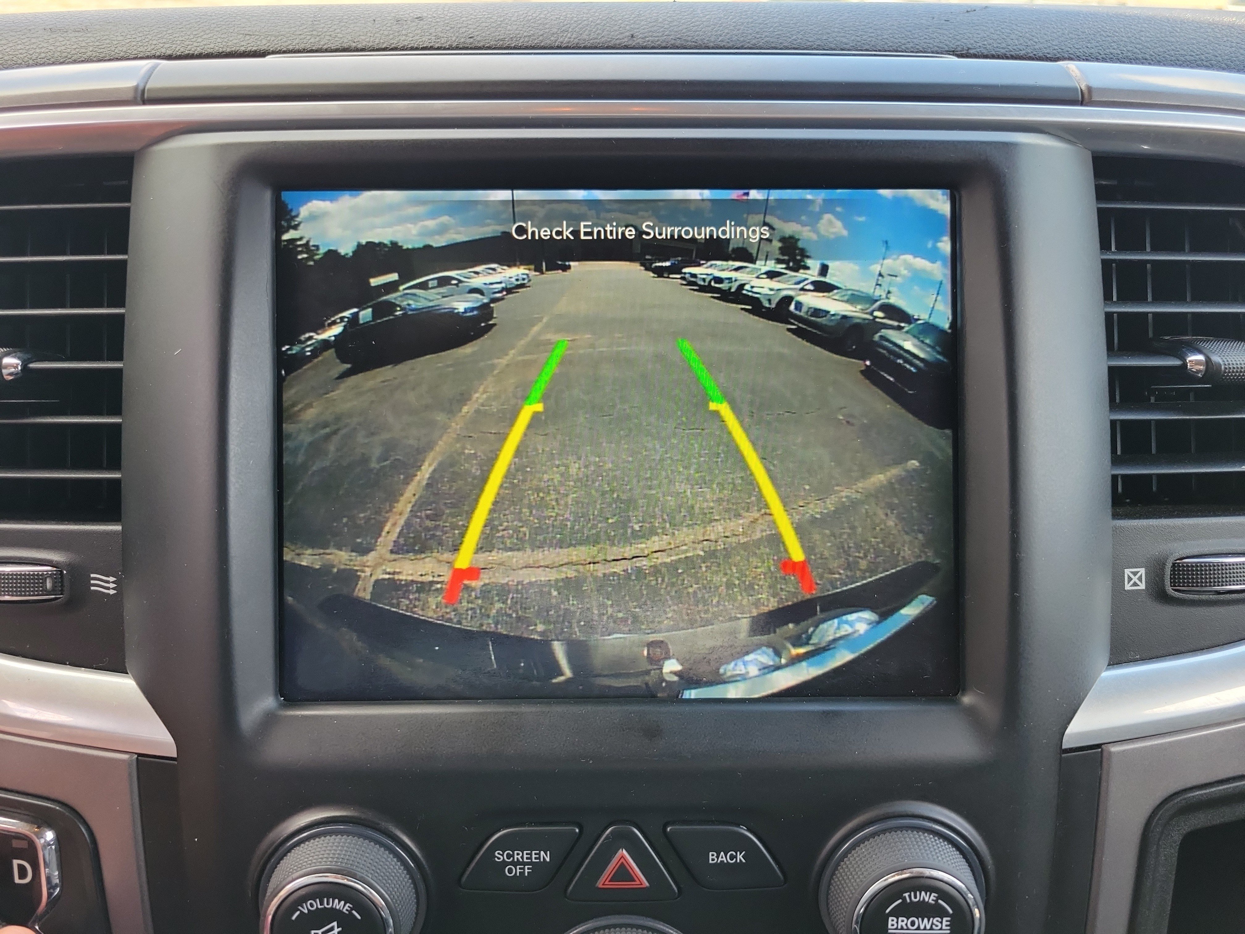 Used 2022 RAM 1500 Classic SLT w/ Electronics Group AWD/4WD image 10