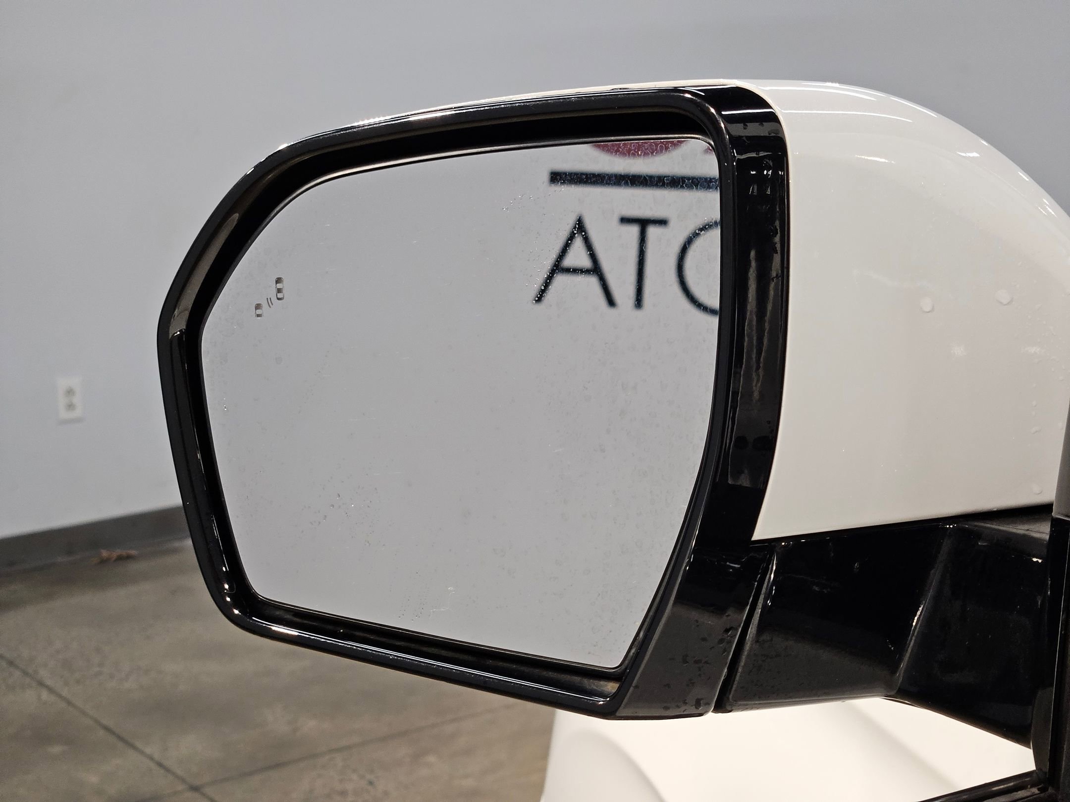 Used 2021 Ford Expedition Max XLT image 22