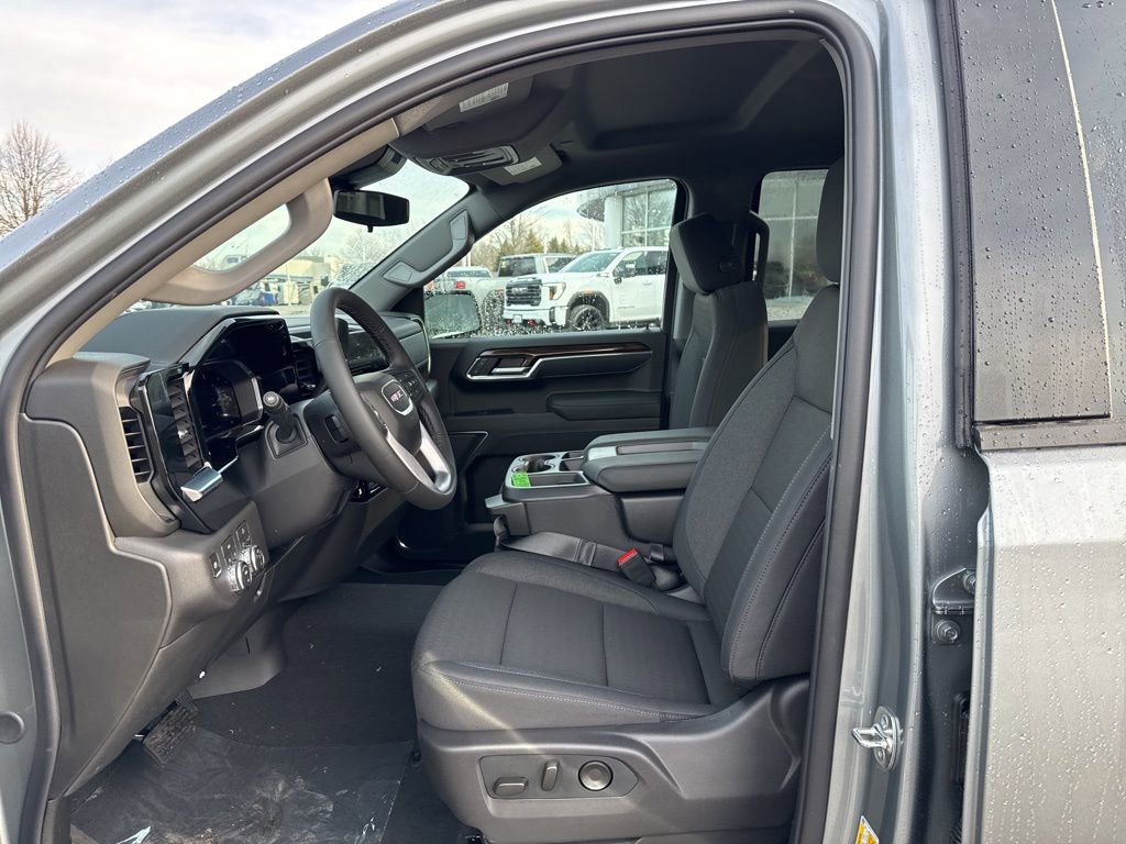 New 2026 GMC Sierra 1500 Elevation image 9