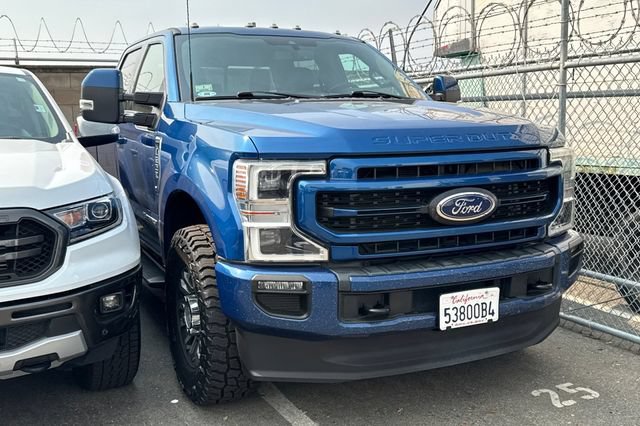 Used 2022 Ford F250 Lariat w/ Lariat Ultimate Package AWD/4WD image 2