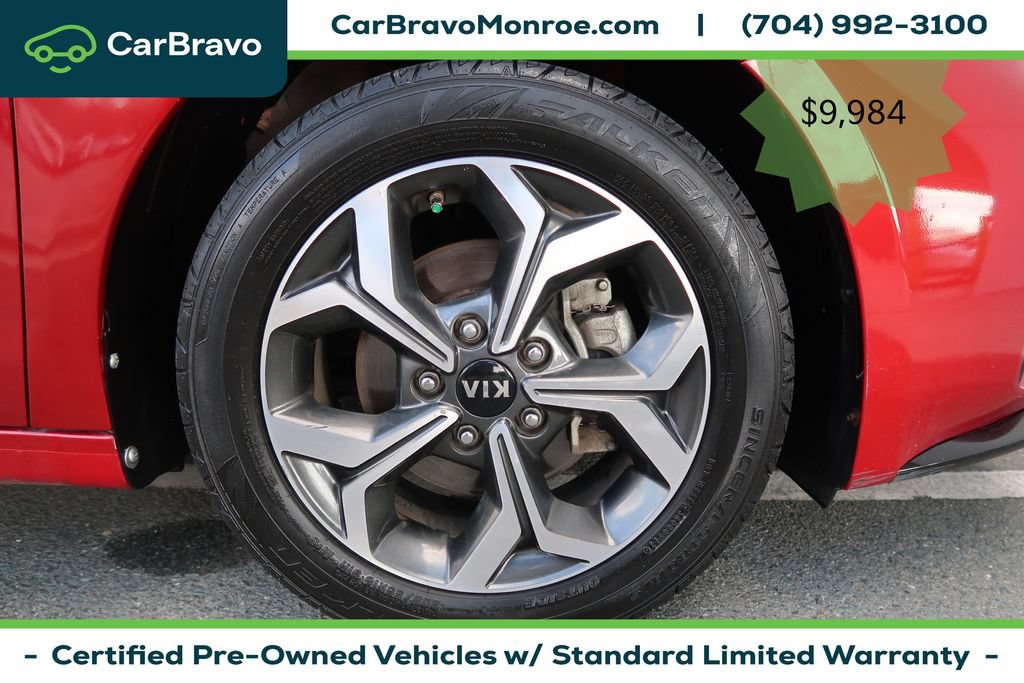 Used 2020 Kia Forte LXS FWD image 40