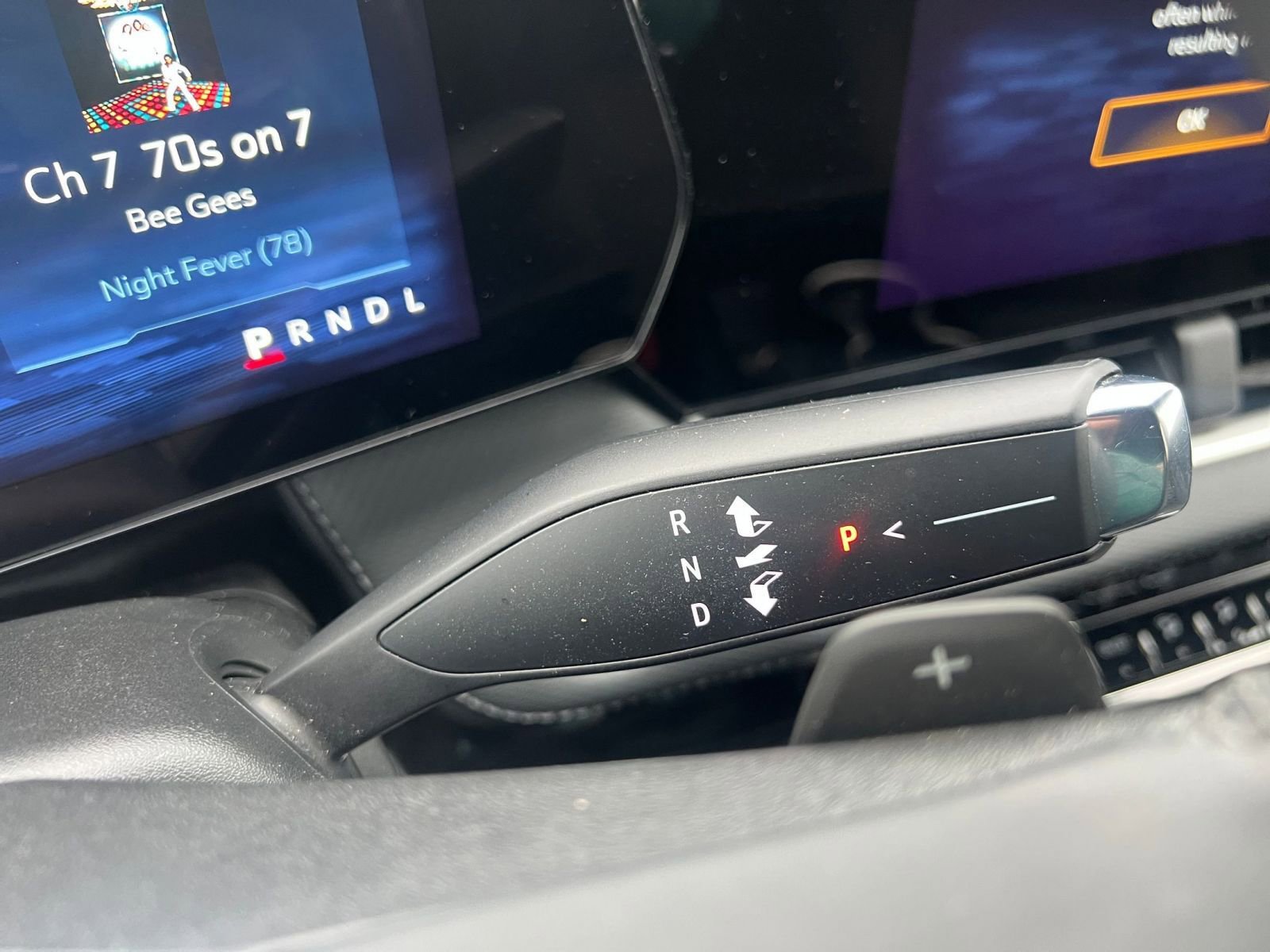 Used 2025 Chevrolet Equinox LT image 41