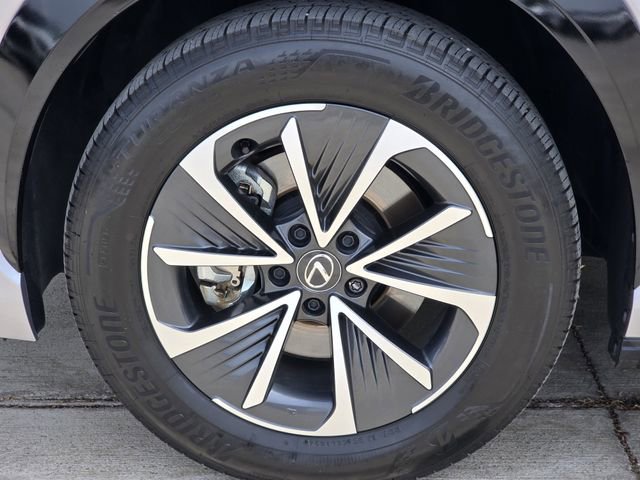 Used 2024 Lexus RZ 300e Premium w/ Accessory Package (Z1) image 9