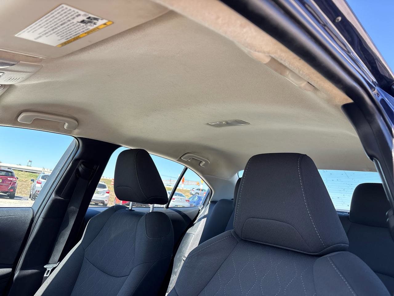 Used 2021 Toyota Corolla LE image 22