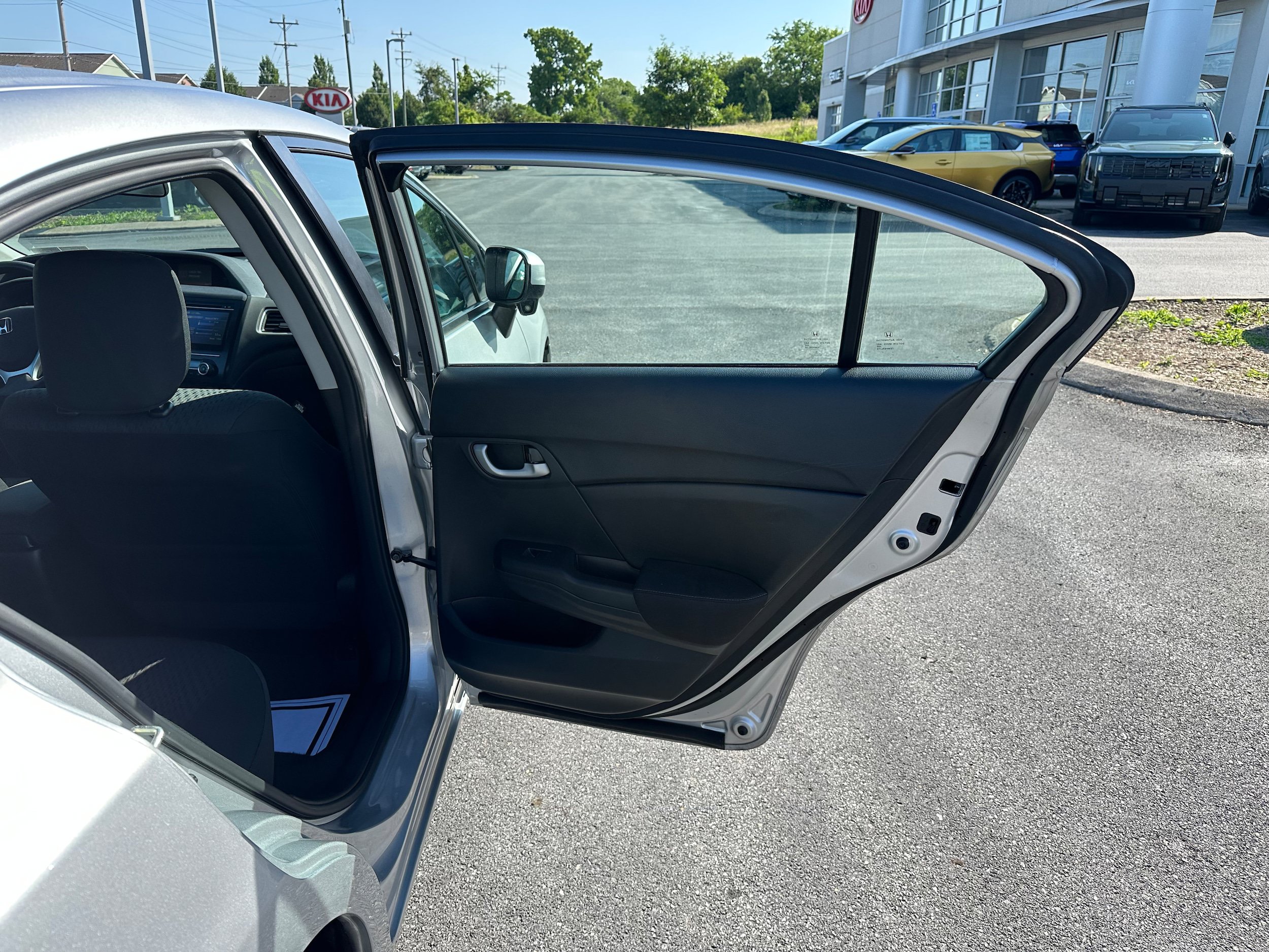Used 2015 Honda Civic SE image 14