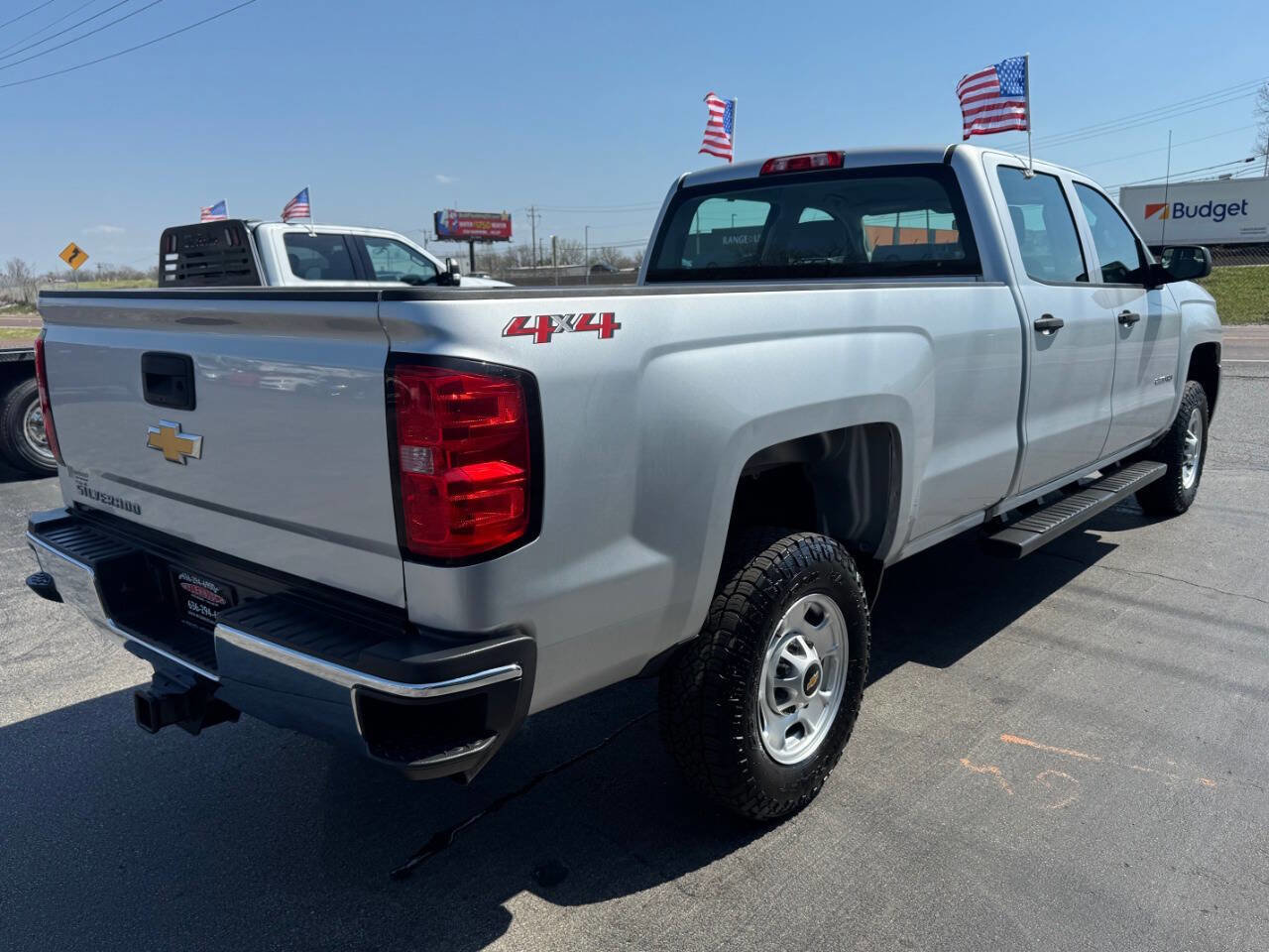 Used 2018 Chevrolet Silverado 2500 W/T AWD/4WD image 6