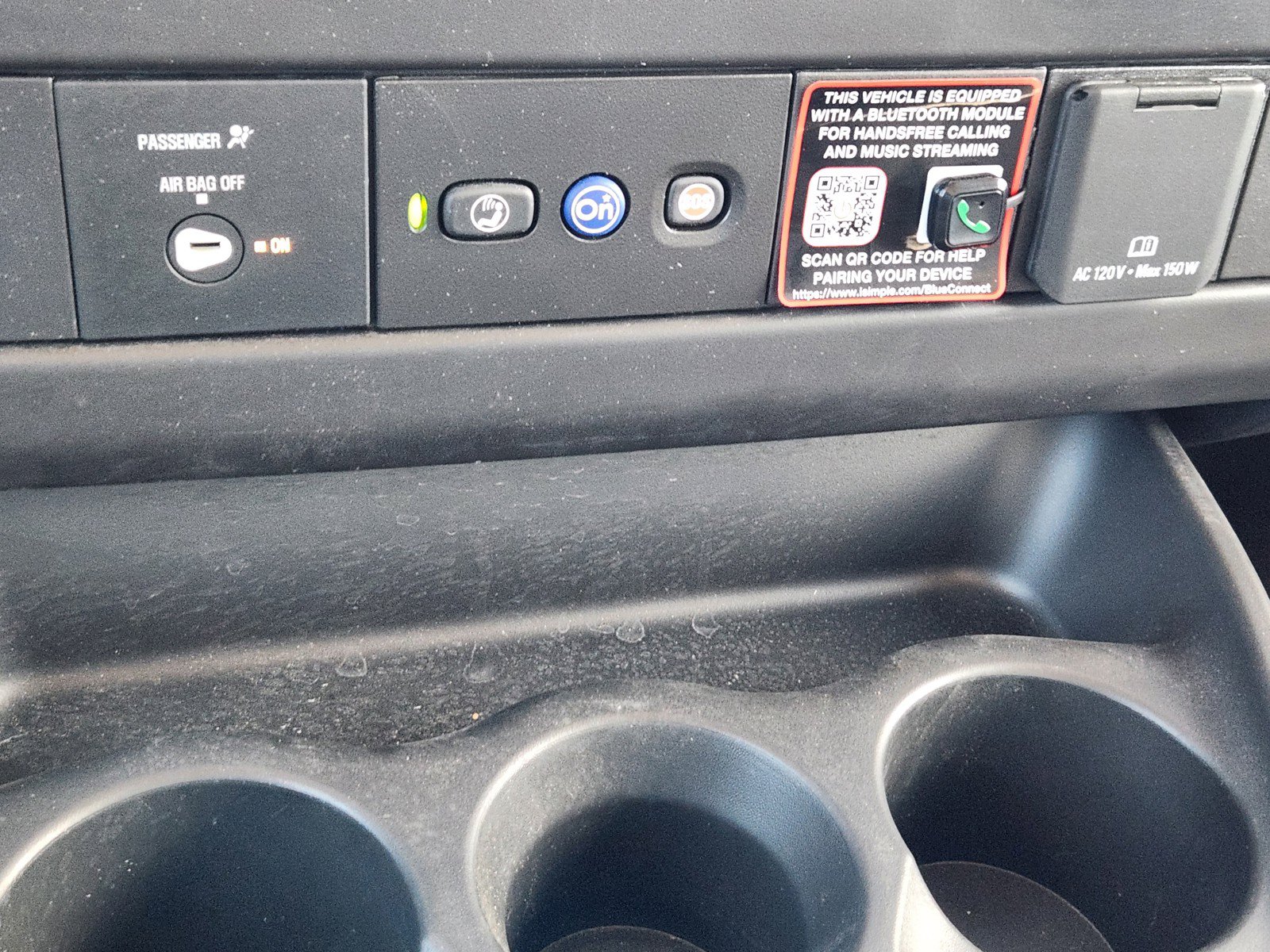New 2025 Chevrolet Express 3500 w/ Power Convenience Package RWD image 16