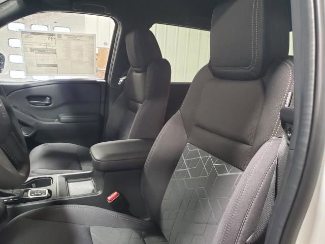 New 2026 Nissan Frontier SV image 20