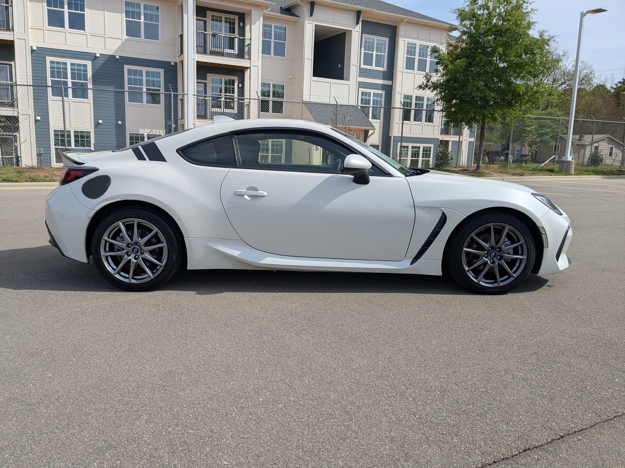 Used 2022 Subaru BRZ Premium image 3