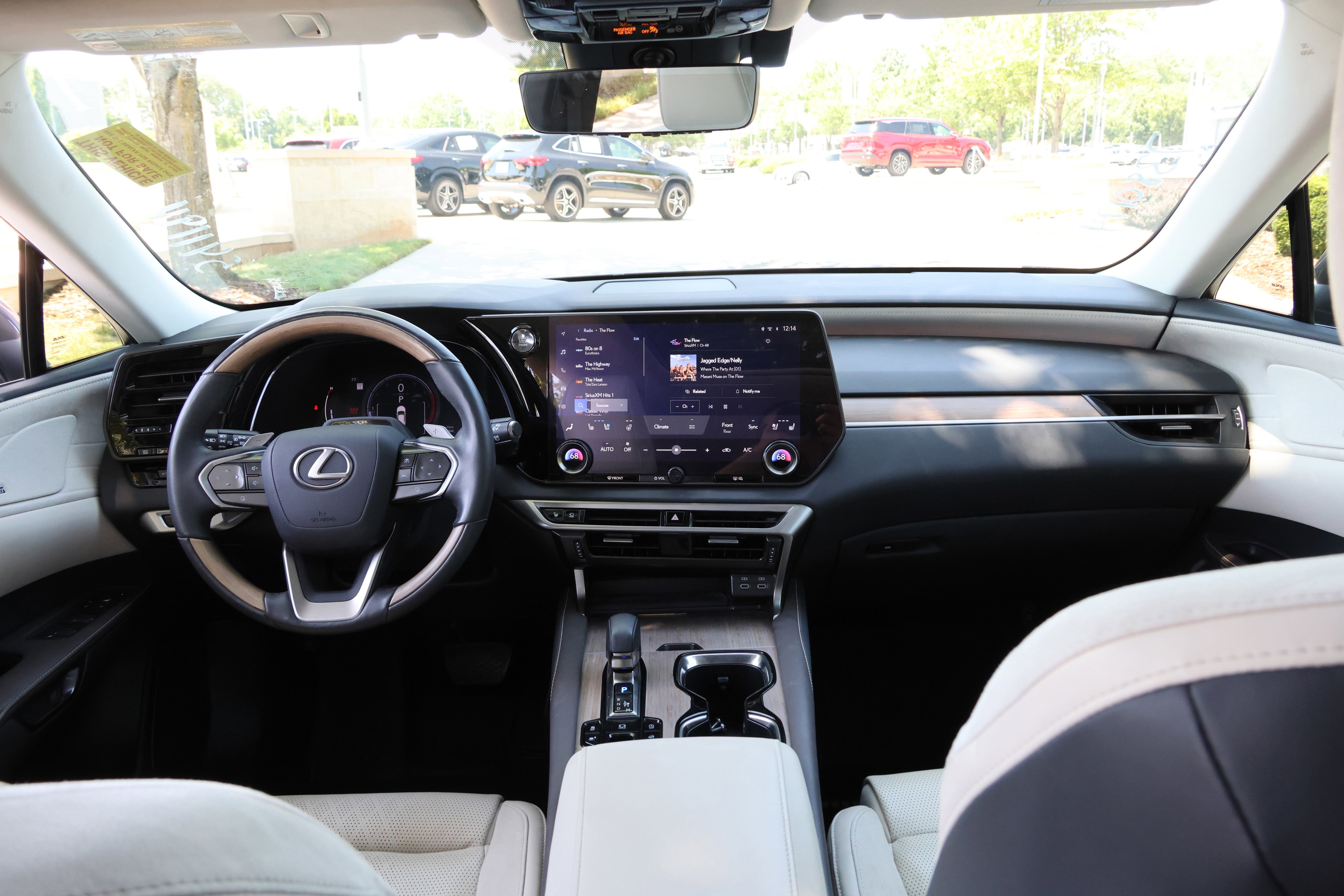 Used 2023 Lexus RX 350 FWD w/ Cold Area Package image 17