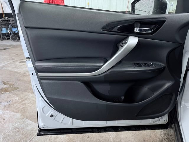 Used 2024 Mitsubishi Eclipse Cross SE AWD/4WD image 11