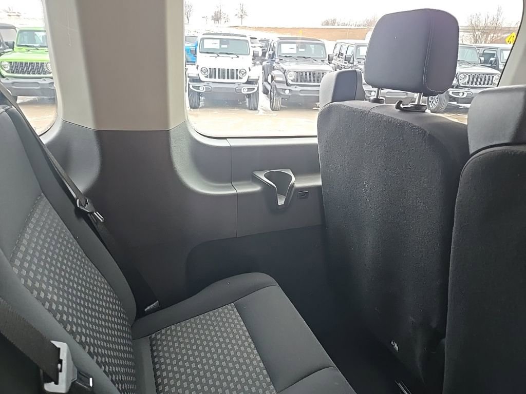 Used 2023 Ford Transit 350 XLT image 82