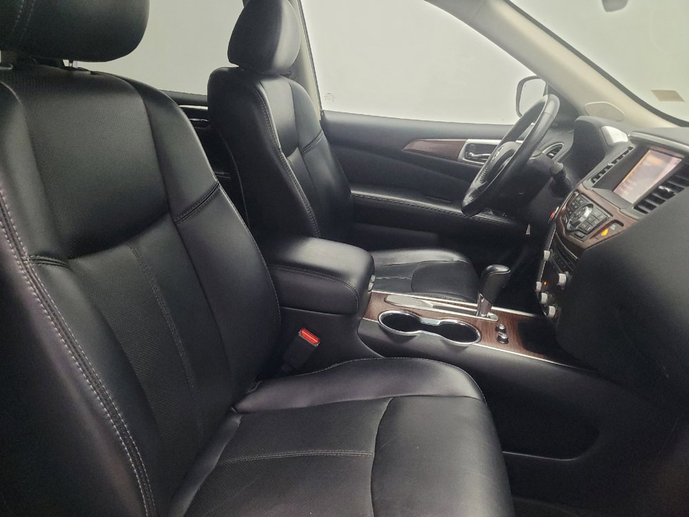 Used 2019 Nissan Pathfinder Platinum FWD image 21