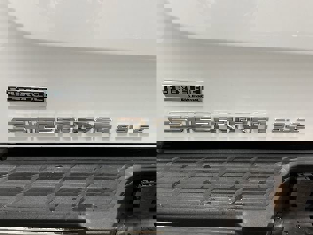 Certified 2011 GMC Sierra 1500 SLE w/ Power Tech Package image 28