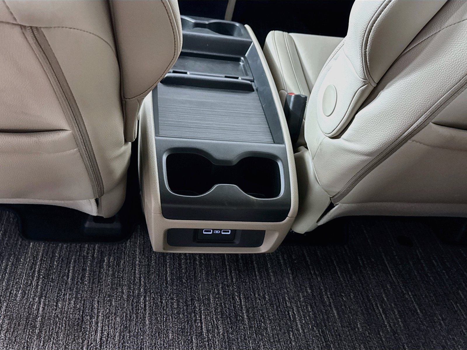 Used 2024 Honda Odyssey EX-L image 27