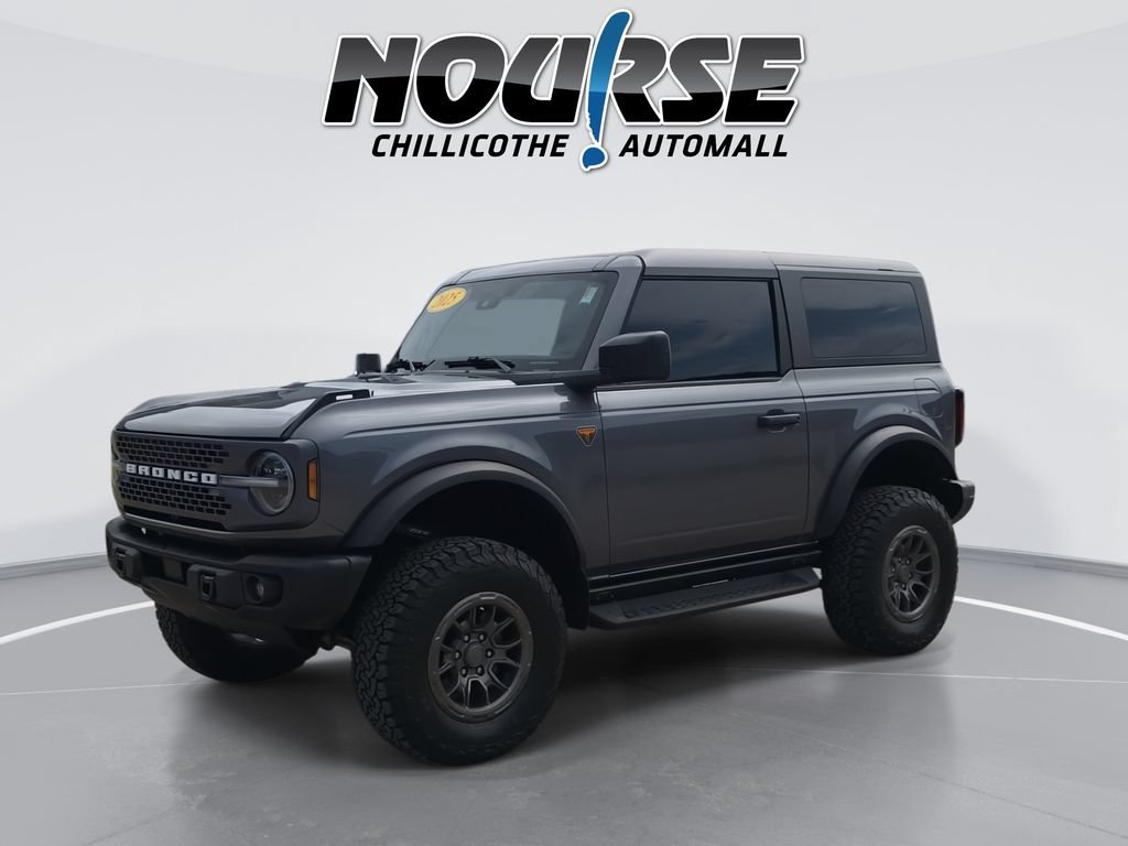 Used 2025 Ford Bronco Badlands AWD/4WD image 4