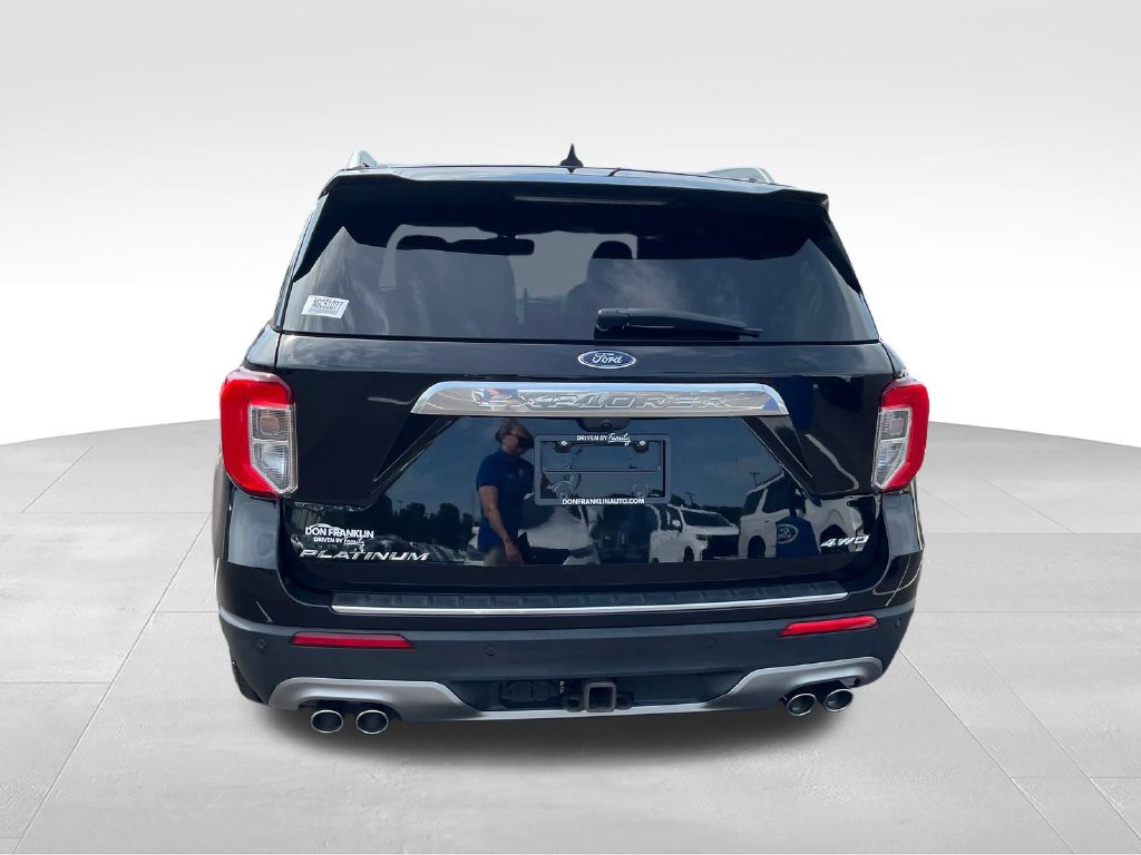 Used 2022 Ford Explorer Platinum w/ Equipment Group 601A AWD/4WD image 4
