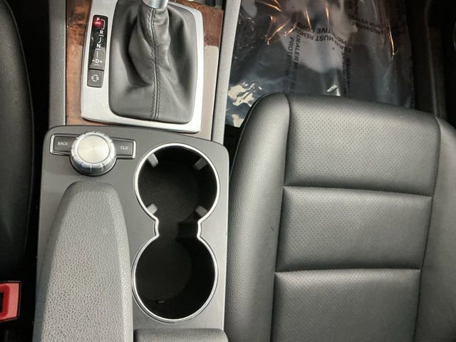 Used 2013 Mercedes-Benz C 300 4MATIC Sedan image 27