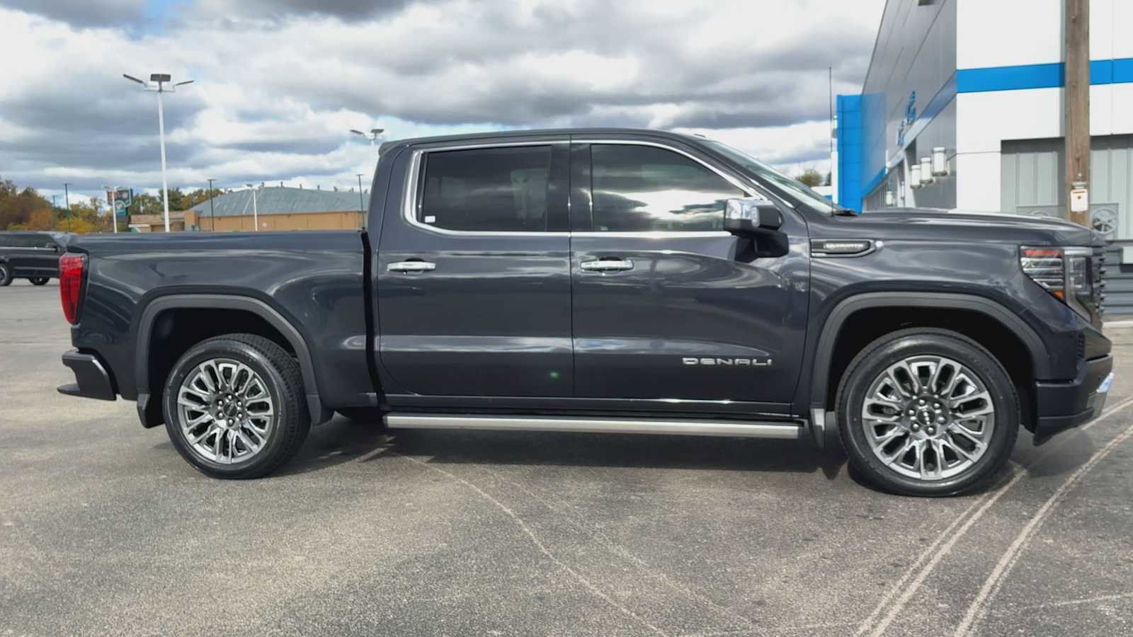 Certified 2024 GMC Sierra 1500 Denali Ultimate image 9