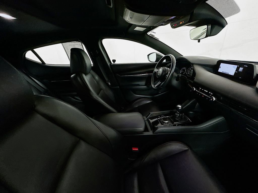 Used 2021 MAZDA MAZDA3 s image 29