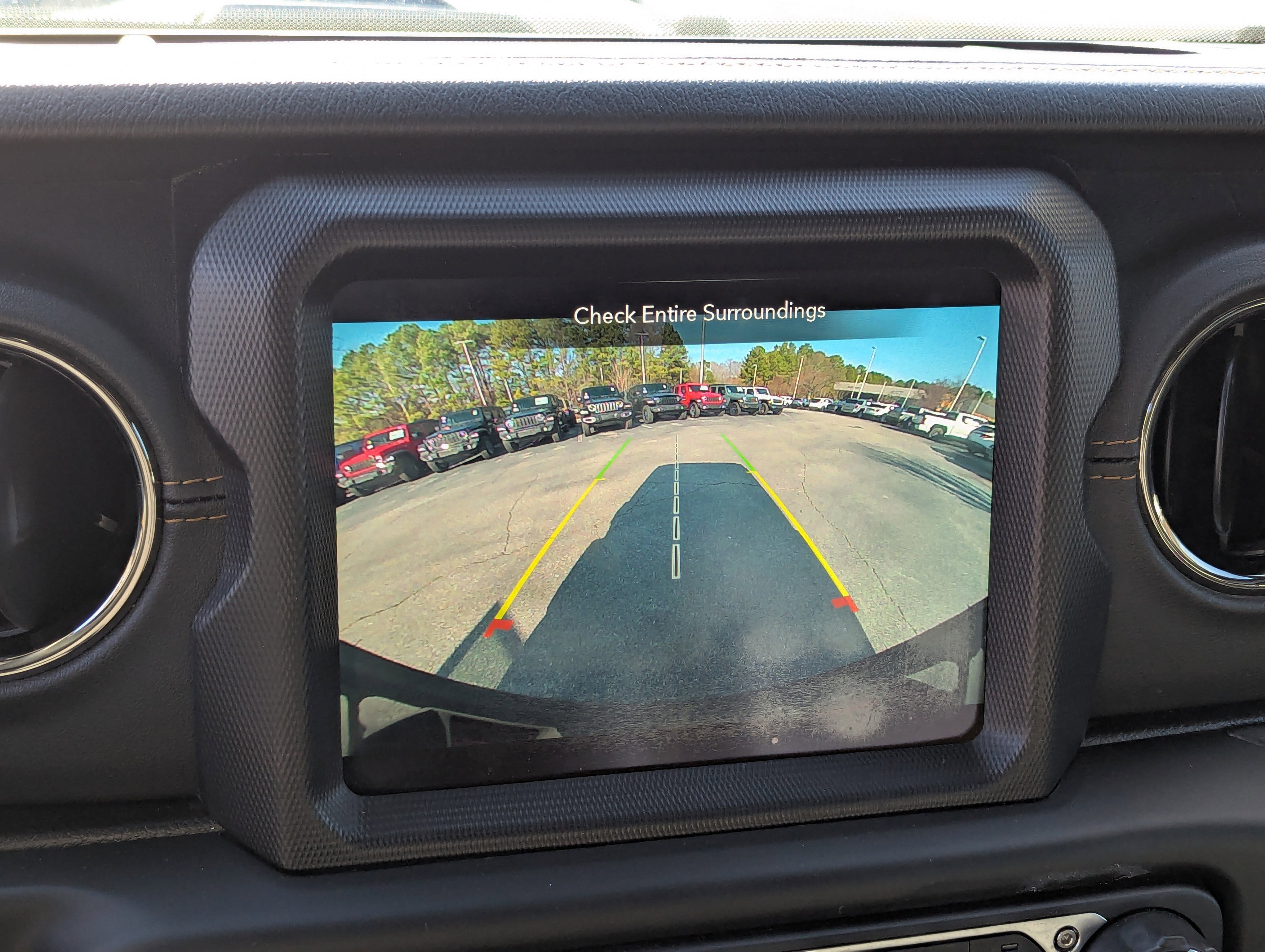 Used 2021 Jeep Wrangler Unlimited Sahara image 21