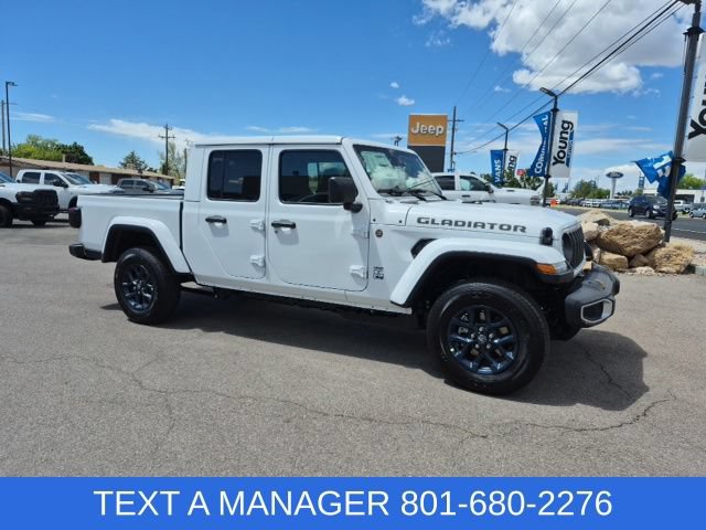 New 2026 Jeep Gladiator Mojave