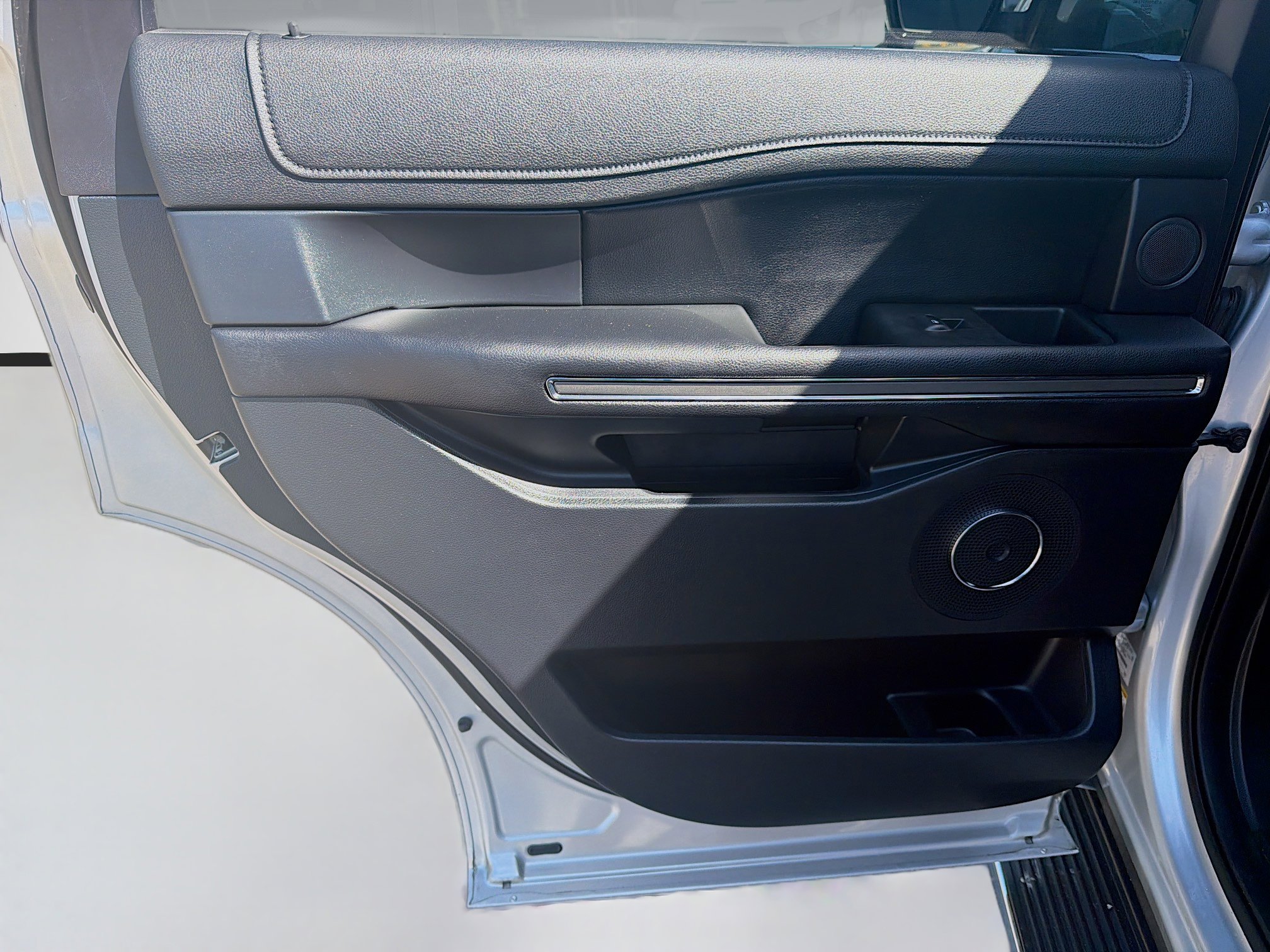 Used 2019 Ford Expedition XLT w/ Equipment Group 202A image 26