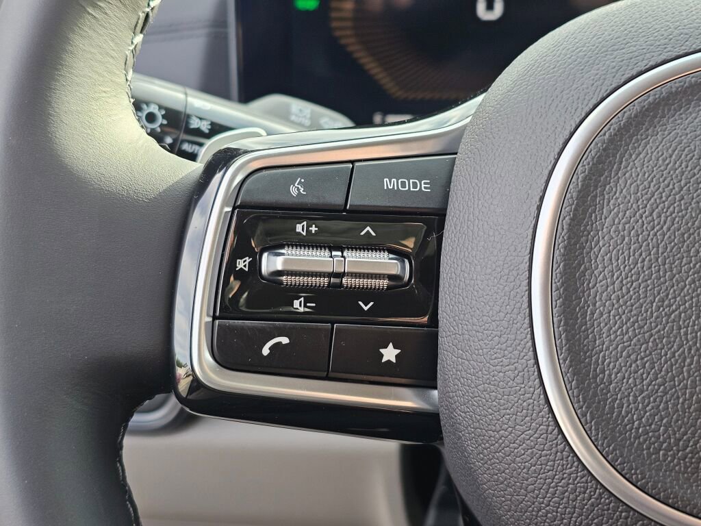 New 2026 Kia Carnival LXS image 38