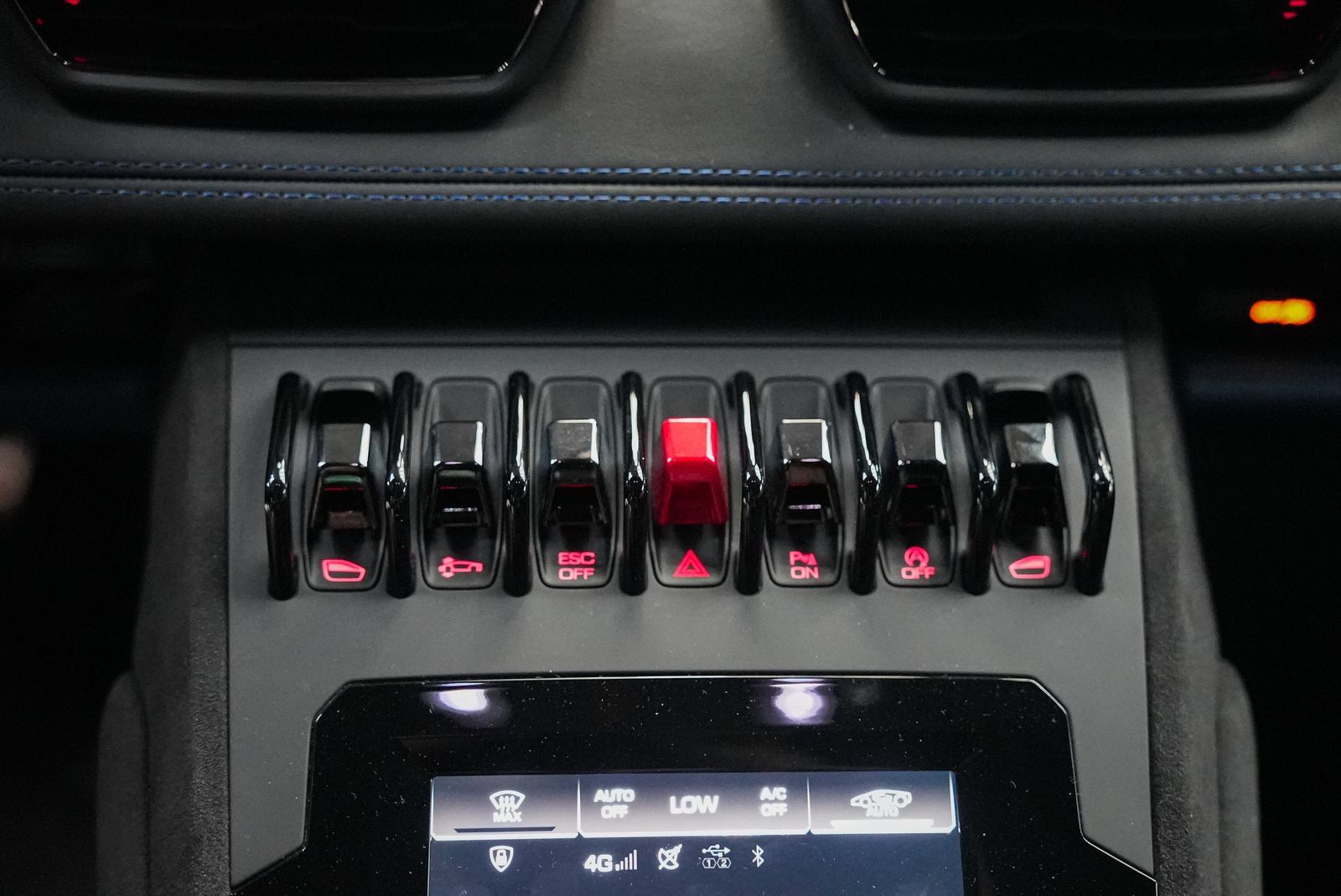 Used 2023 Lamborghini Huracan Tecnica RWD image 41