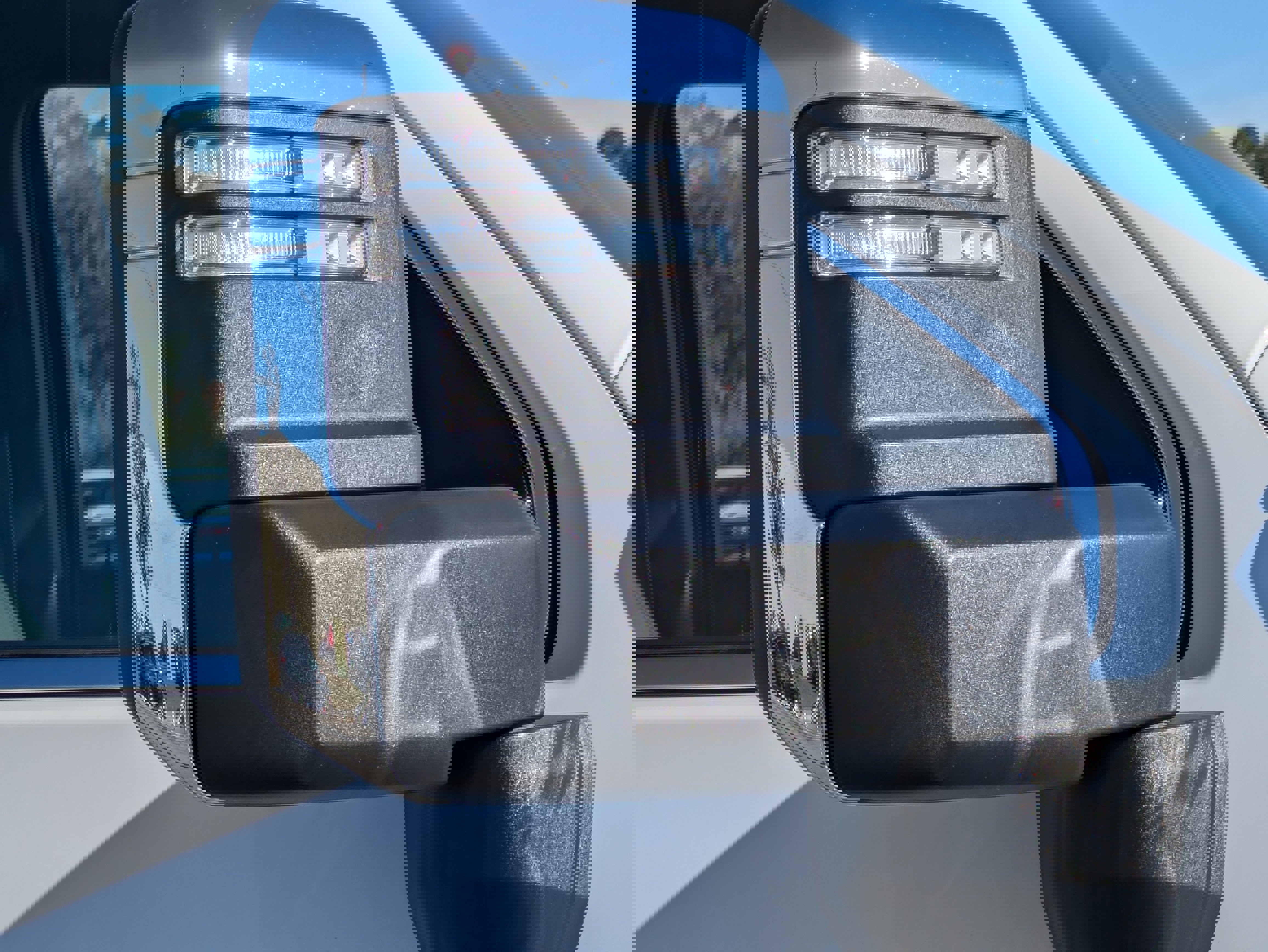 New 2026 GMC Sierra 2500 SLT image 12