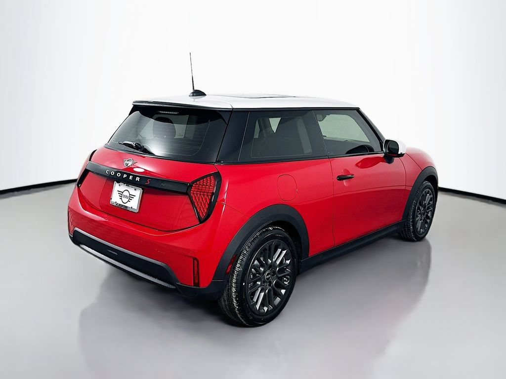 Certified 2025 MINI Cooper S FWD image 5