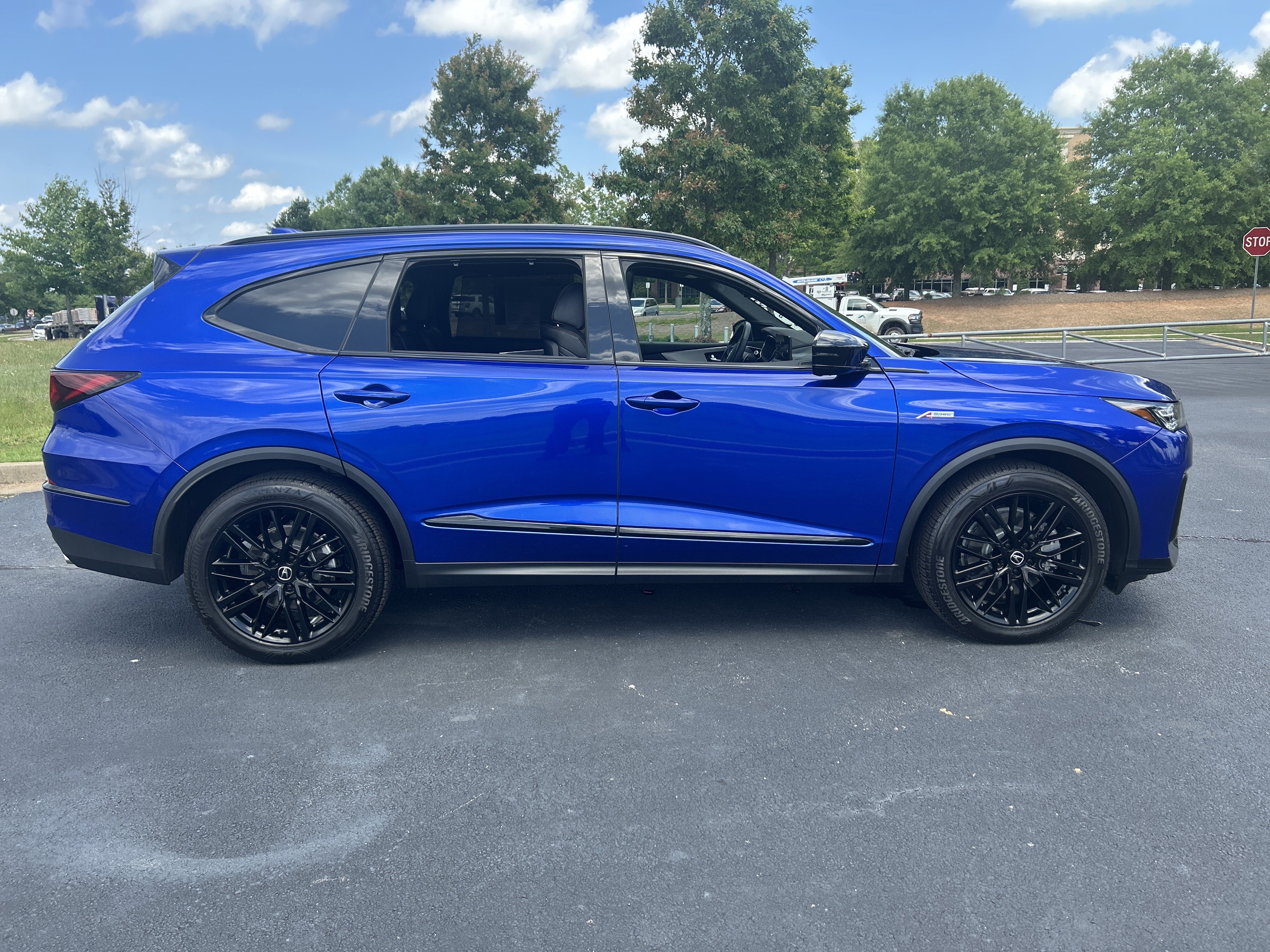Used 2025 Acura MDX A-Spec AWD/4WD image 10