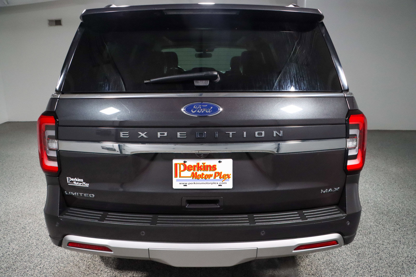 Used 2023 Ford Expedition Max Limited image 8