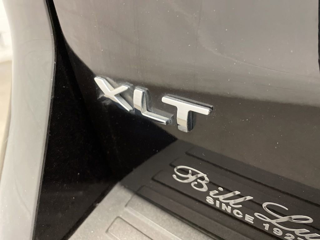 Used 2022 Ford Expedition XLT image 7