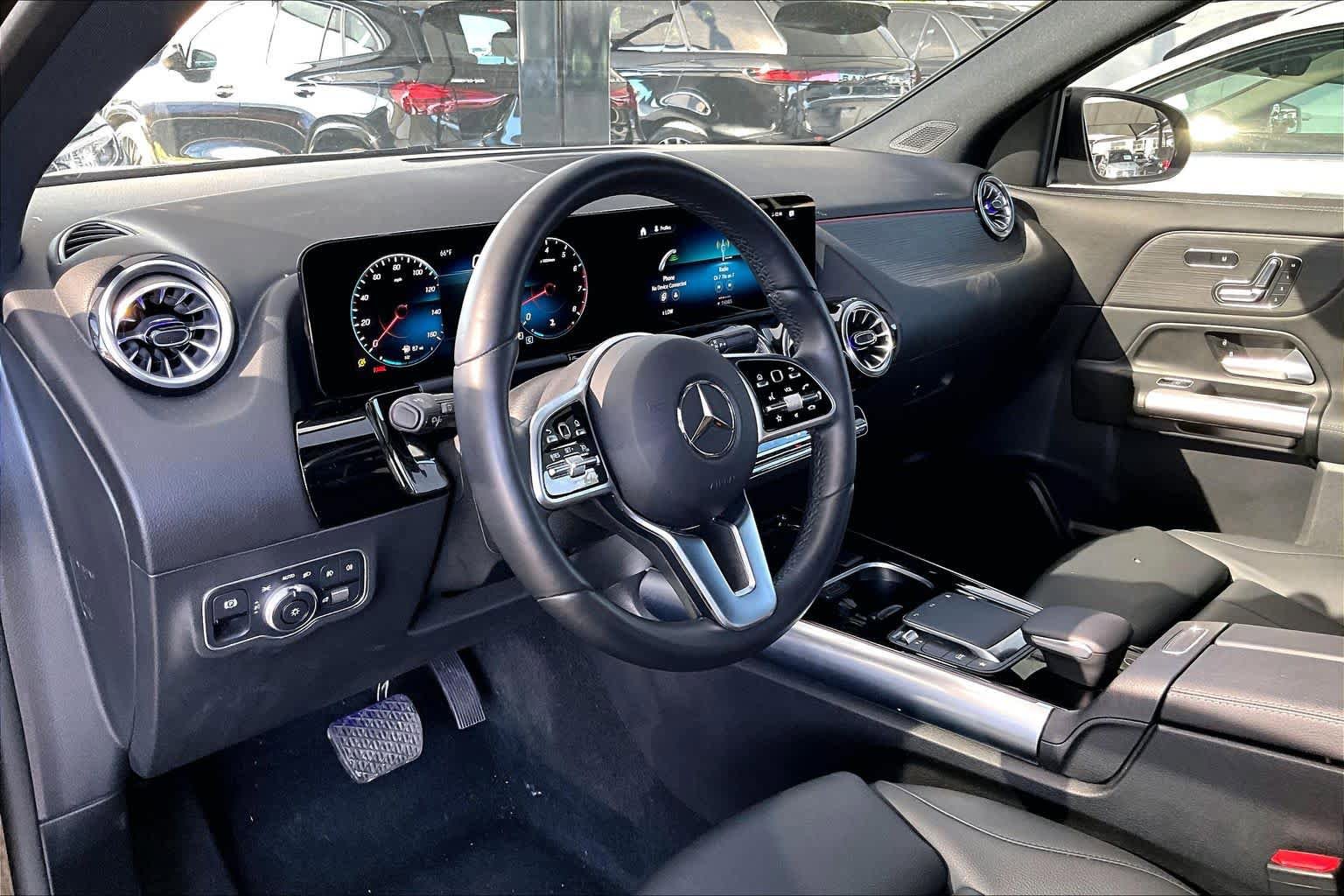 Certified 2023 Mercedes-Benz GLA 250 4MATIC w/ Premium Package image 18