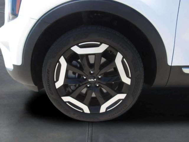Used 2024 Kia Telluride S w/ S Sunroof Package FWD image 4